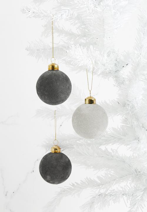 H&S - Velvet christmas baubles set of 4 - grey