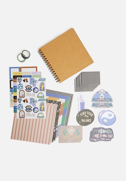Typo - Diy scrapbook kit - adventure trips