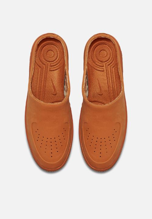 Nike - Nike Air Force 1 Lover XX