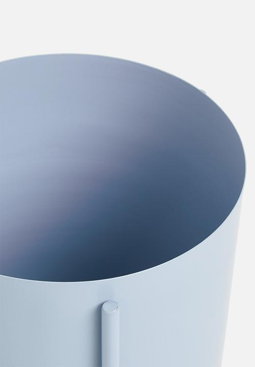 Sixth Floor - Lana planter with stand - soft blue