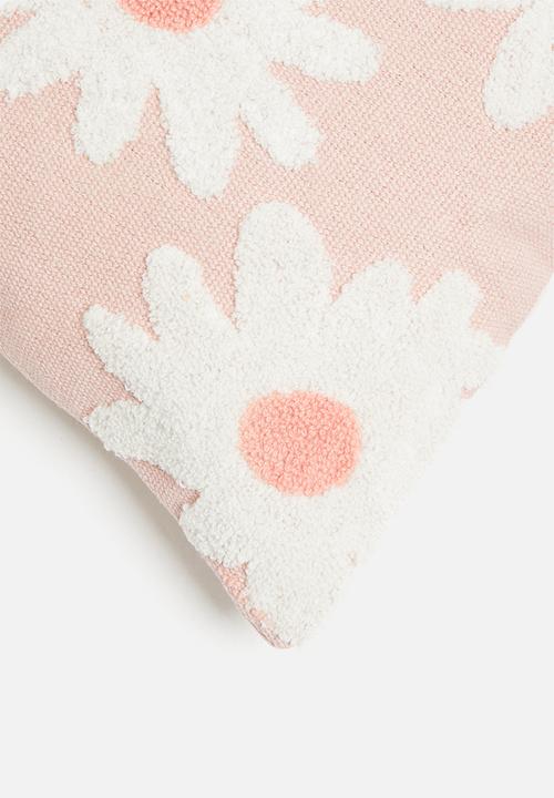 Sixth Floor - Daisy love cushion cover- peach