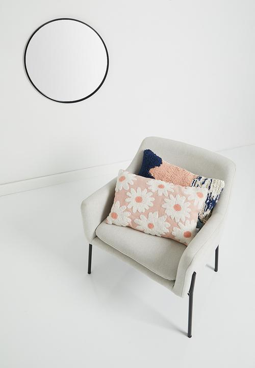 Sixth Floor - Daisy love cushion cover- peach