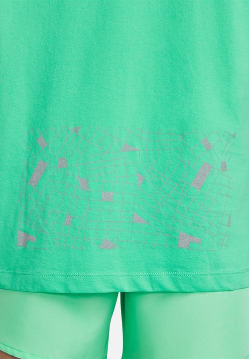 Nike - M df tee run div dfc short sleeves - light menta