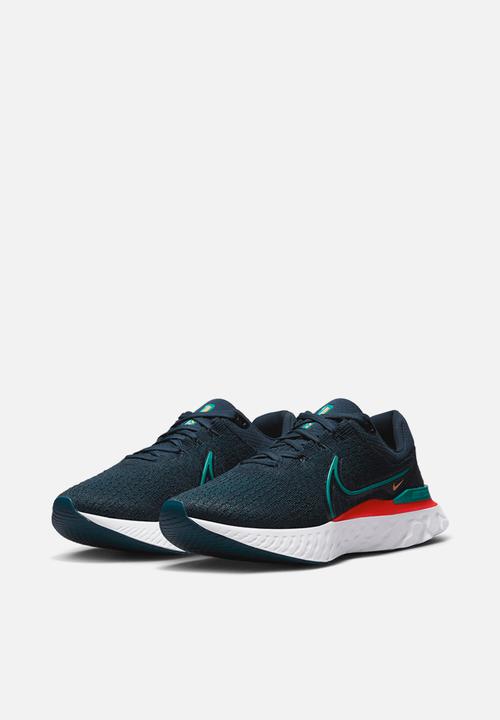 Nike - React infinity run fk 4
