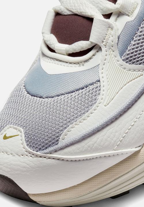 Nike - Air Max Bliss Next Nature 