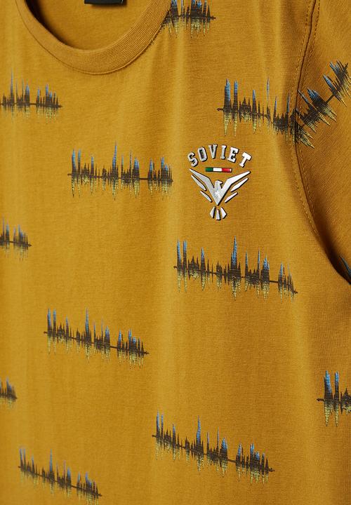 SOVIET - Fashion tee - sand