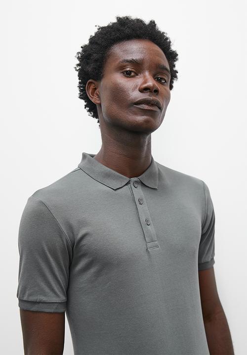 Superbalist - Muscle fit golfer - charcoal