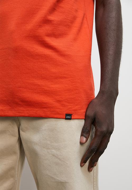 Superbalist - Colourblock sj regular golfer - white & tangerine