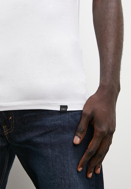 Superbalist - Muscle fit golfer - white