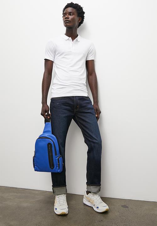 Superbalist - Muscle fit golfer - white