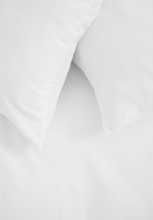 Sixth Floor - Recycled microfibre standard pillowcase set - white