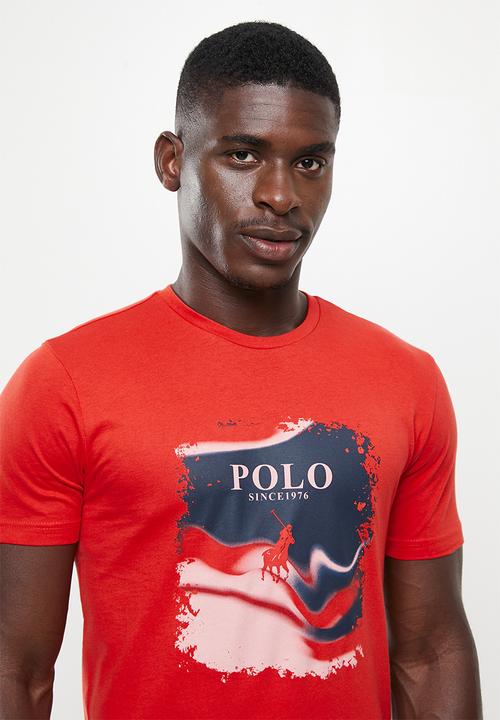 POLO - Men block graphic tee - red