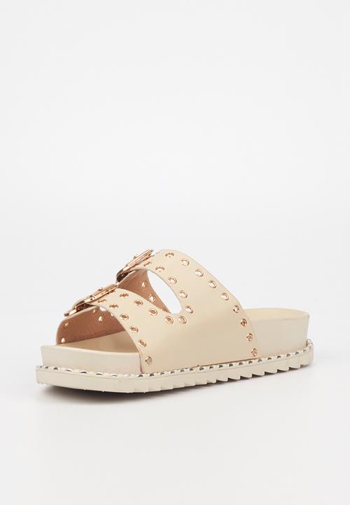 Viabeach - Allena 1 slide - neutral 