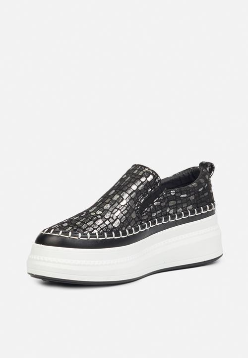 Butterfly Feet - Senhora 7 slip-on - black
