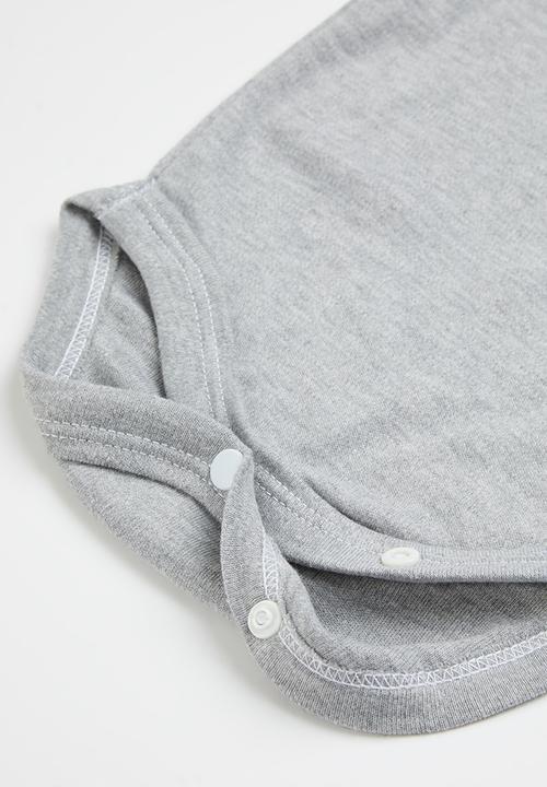 Little Lumps - Strappy onesie & shorts - grey stripe