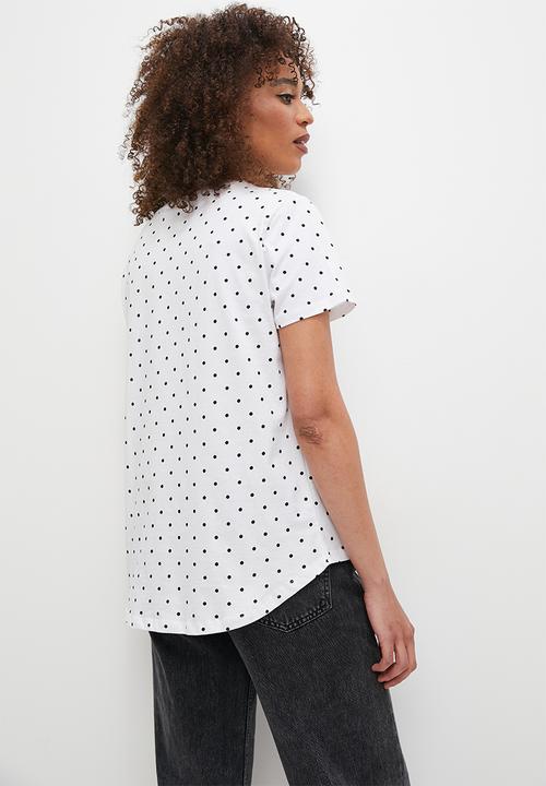 Superbalist - Basic crew easy fit aop - white & black polka