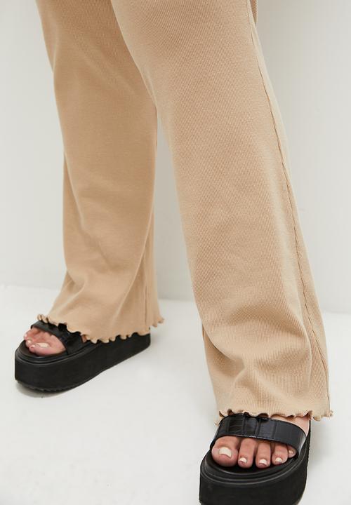 Blake - Flare Leg - beige
