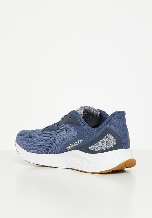 New Balance  - Fresh Foam Arishi V4 