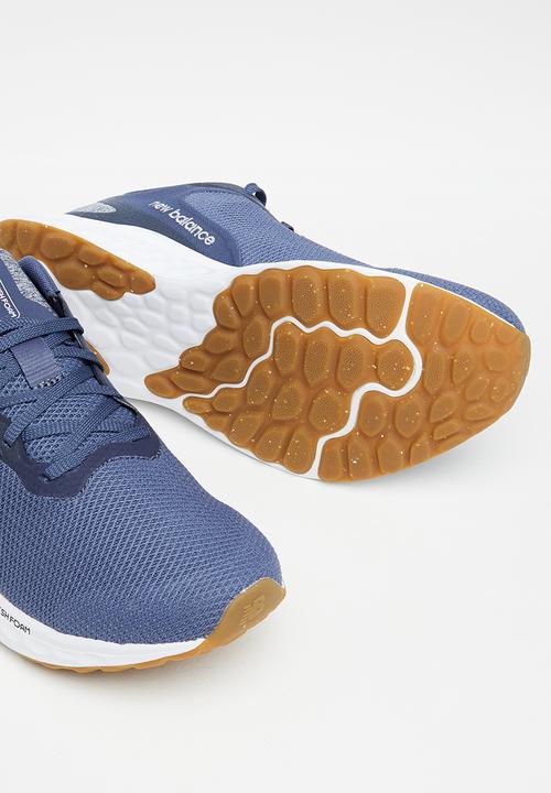 New Balance  - Fresh Foam Arishi V4 