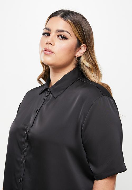 Cotton On - Curve amalfi short sleeve satin shirt - black