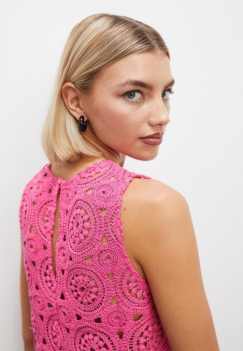 Superbalist - Crochet sleeveless cami - cerise