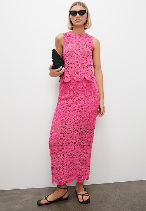 Superbalist - Crochet sleeveless cami - cerise