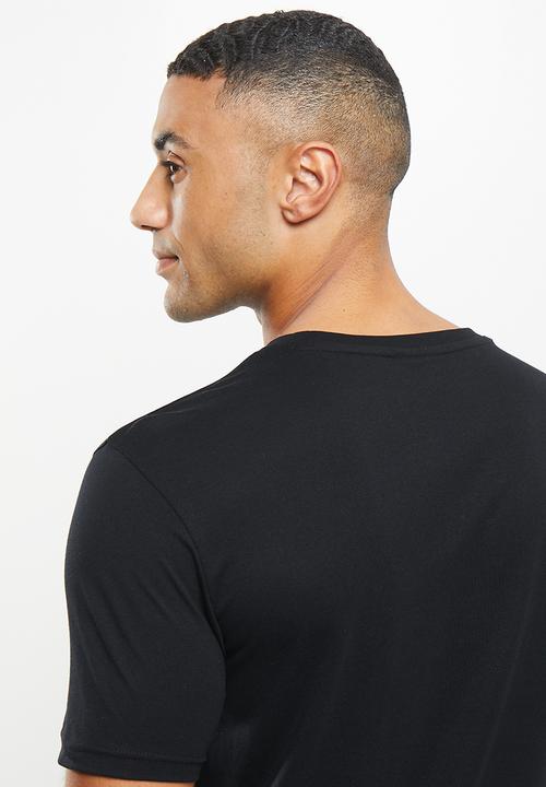 POLO - Men embossed crest tee - black