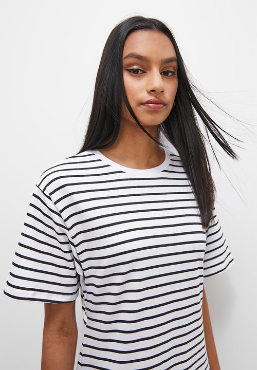 Superbalist - Open back knit dress midi - black & white