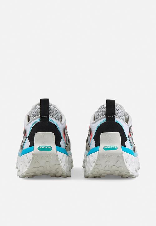 PUMA - Xetic sculpt beyond - glacier gray-blue atoll