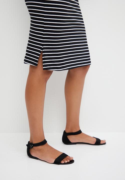 edit - Border stripe tee dress - black & white