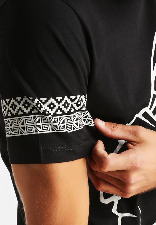 Criminal Damage - Tomahawk Tee