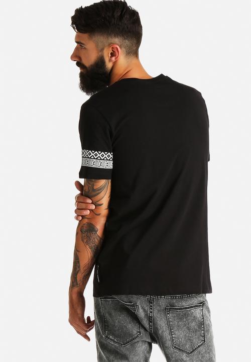Criminal Damage - Tomahawk Tee