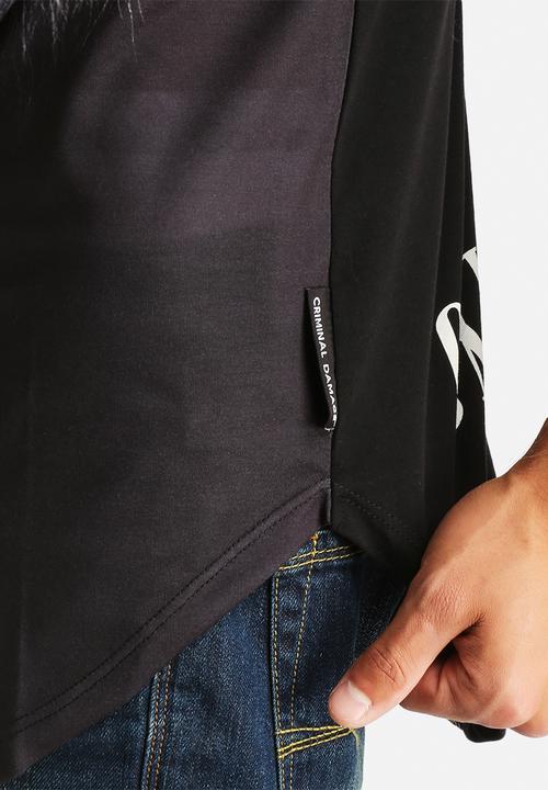 Criminal Damage - Hunter Curved Long Tee