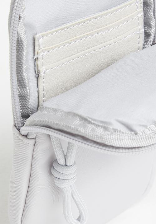 urban° - Urban cross body cell phone bag - oyster mushroom