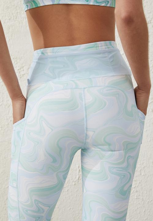 Cotton On - Smoothing explorer tight - painterly marble cameo green