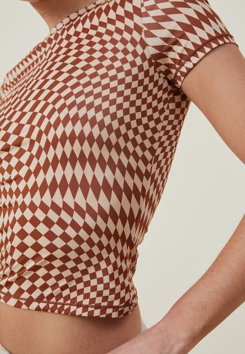 Cotton On - Drew crew neck short sleeve top - zoe warped checkerboard soft brown/ sandy bro