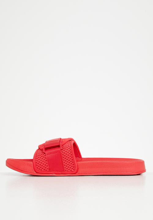 FILA - Mountain slide - chinese red & white