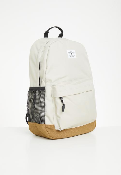 DC - Backsider core 4 - light grey