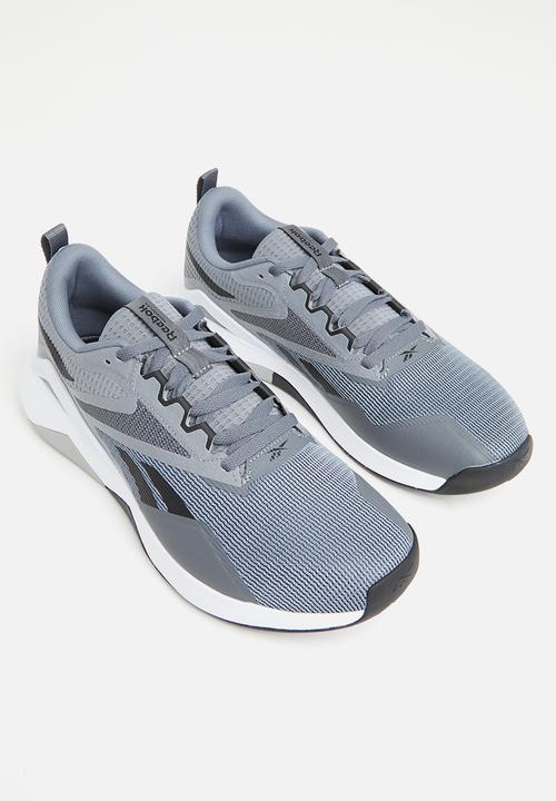 Reebok - Nanoflex tr v2 - pure grey 6, core black & pure grey 3