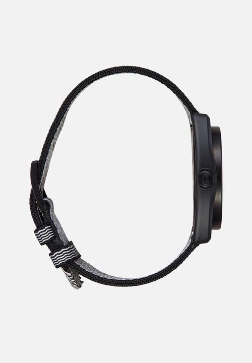 Nixon - Light-wave - all black