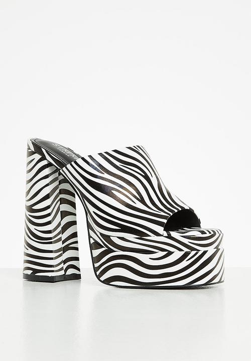 SIMMI London - Robin - 5 platform block heel mule - zebra print