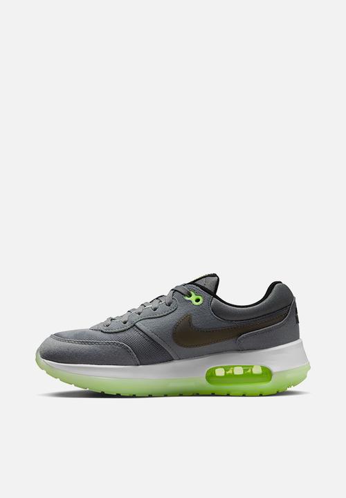 Nike - Nike Air Max Motif 