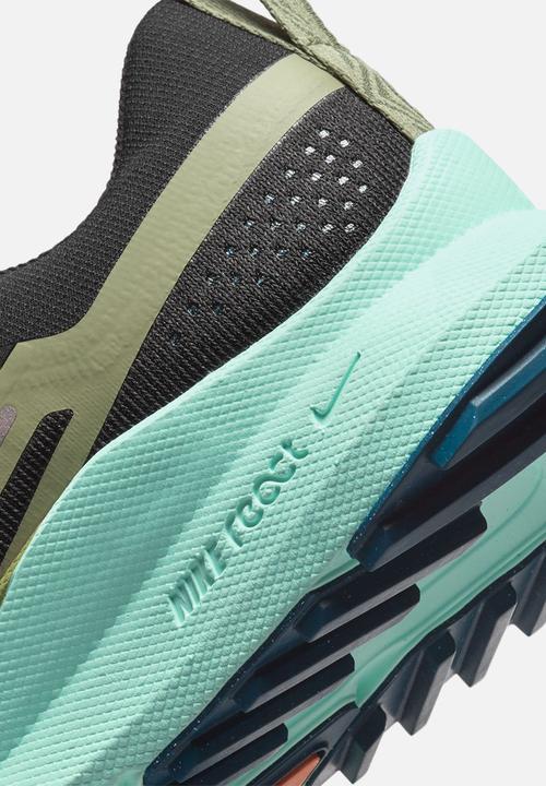 Nike - Nike Pegasus Trail 4