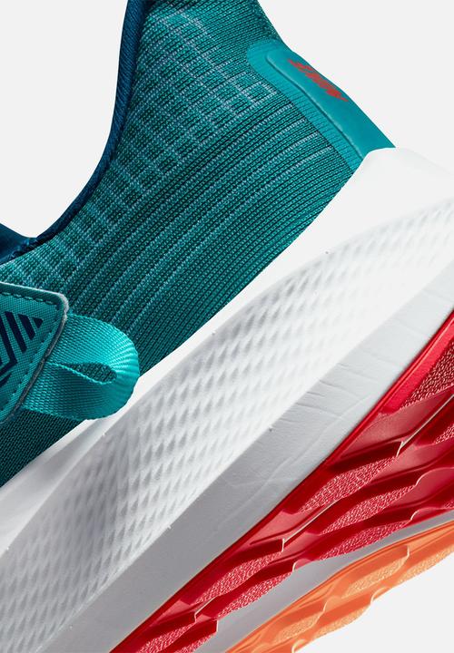 Nike - Air Zoom Pegasus 39 flyease