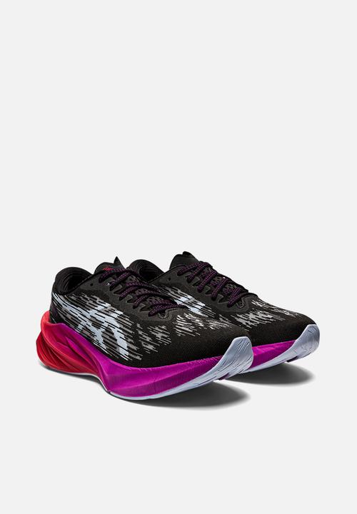 ASICS - Novablast 3 - black/soft sky