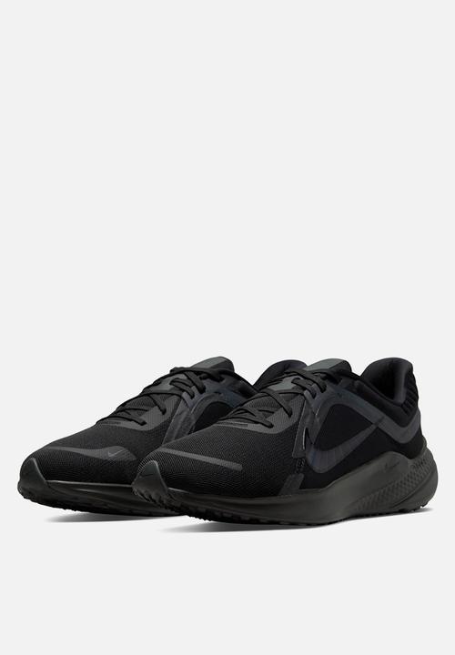 Nike - Quest 5