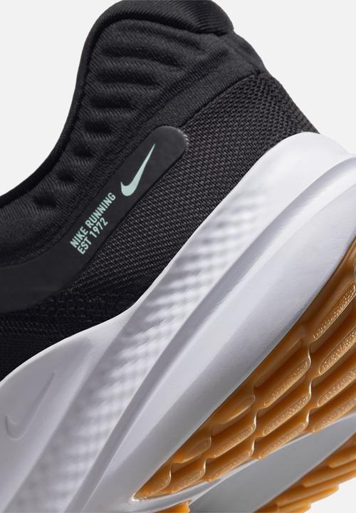 Nike - Nike Quest 5 