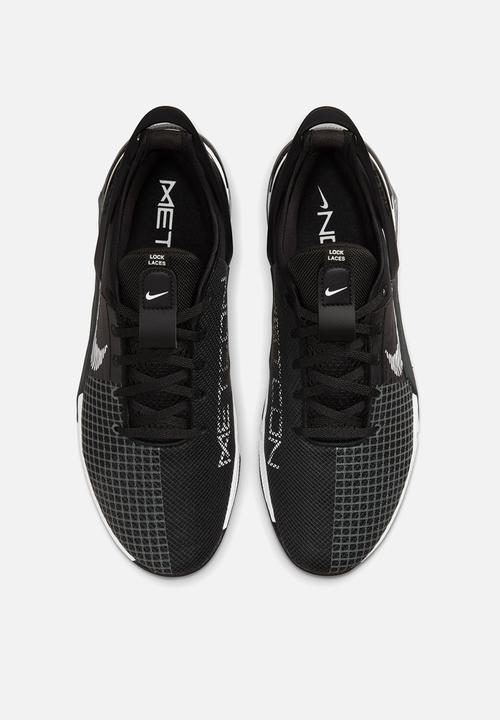 Nike - Nike Metcon 8 flyease