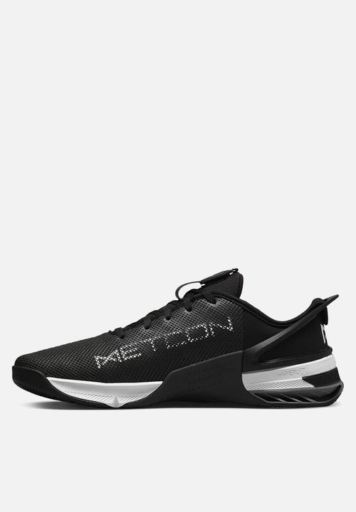 Nike - Nike Metcon 8 flyease