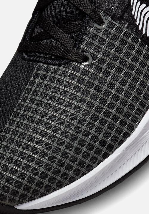 Nike - Nike Metcon 8 flyease